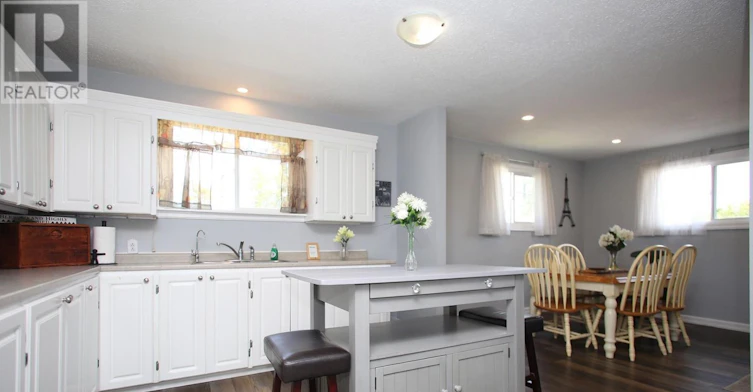 2ND Flr 9 Bridge Street, Kawartha Lakes, ON, K0M 1N0 - 11