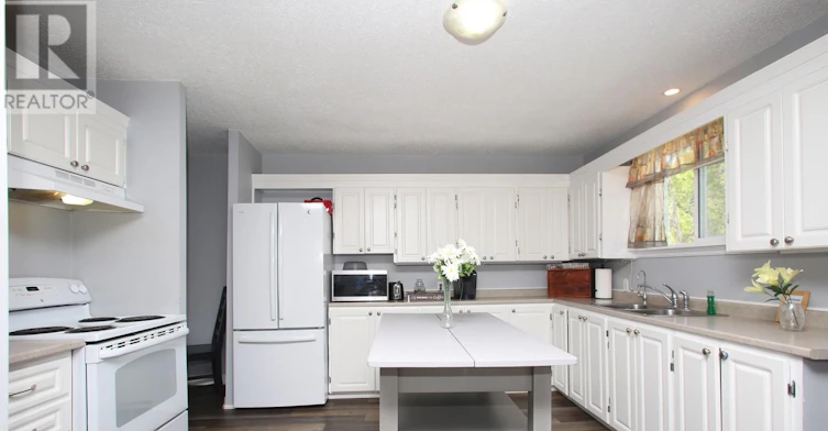 2ND Flr 9 Bridge Street, Kawartha Lakes, ON, K0M 1N0 - 9