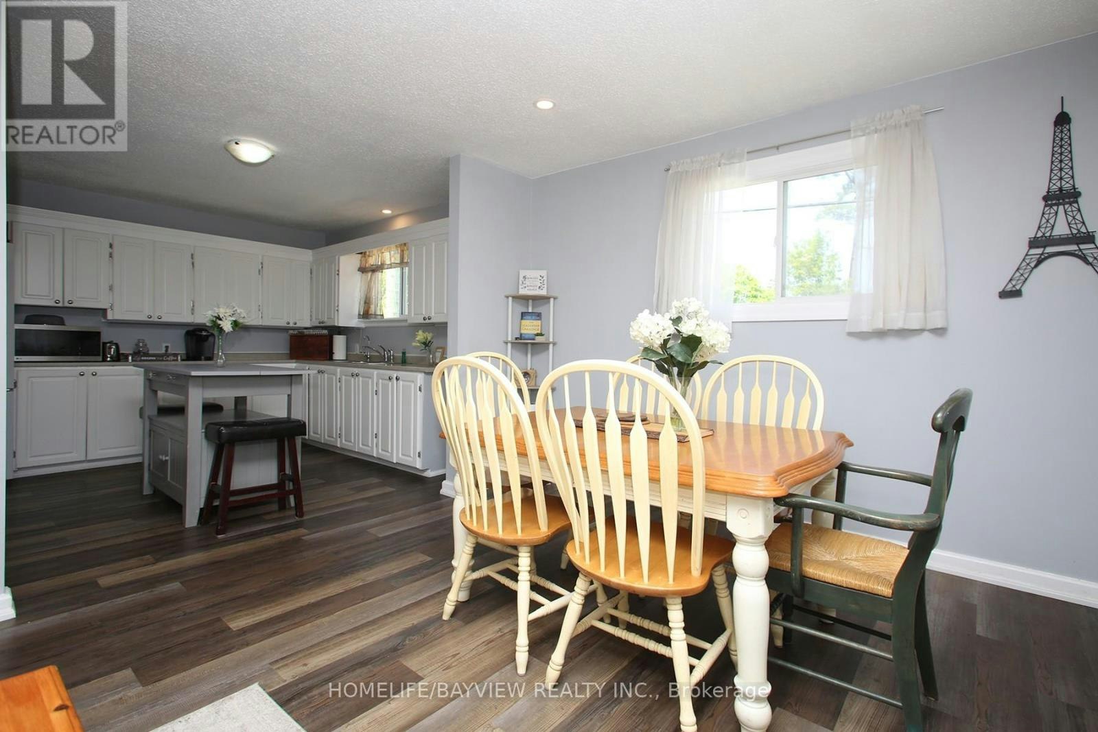 2ND Flr 9 Bridge Street, Kawartha Lakes, ON, K0M 1N0 - 8