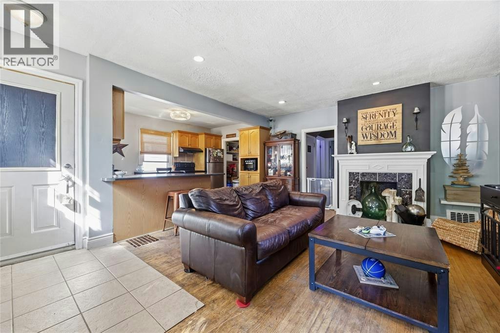 272 Kathleen Avenue, Sarnia, ON, N7T 1E3 - 7