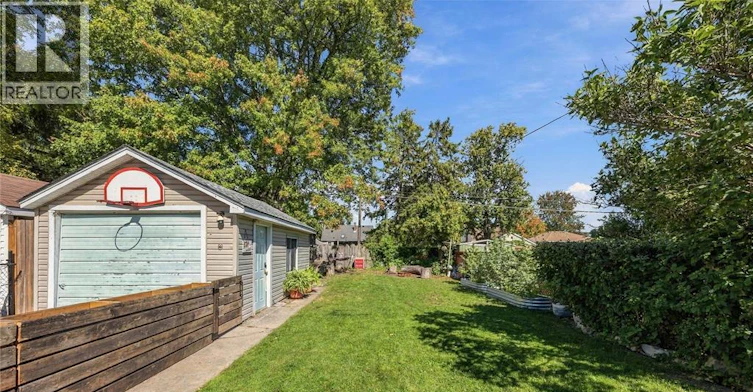 272 Kathleen Avenue, Sarnia, ON, N7T 1E3 - 16