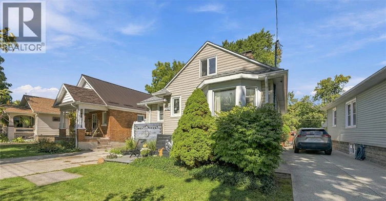 272 Kathleen Avenue, Sarnia, ON, N7T 1E3 - 2