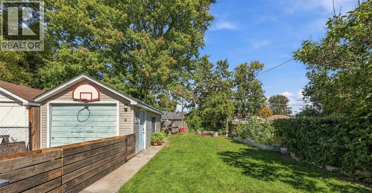 272 Kathleen Avenue, Sarnia, ON, N7T 1E3 - 15