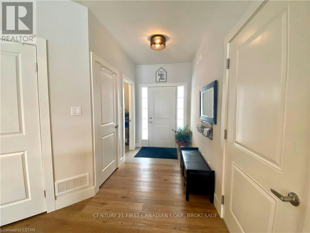 33-2910 Tokala Trail, London, ON, N6G 0T9 - 2