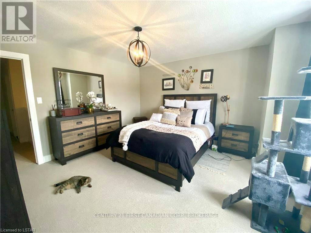 33-2910 Tokala Trail, London, ON, N6G 0T9 - 11