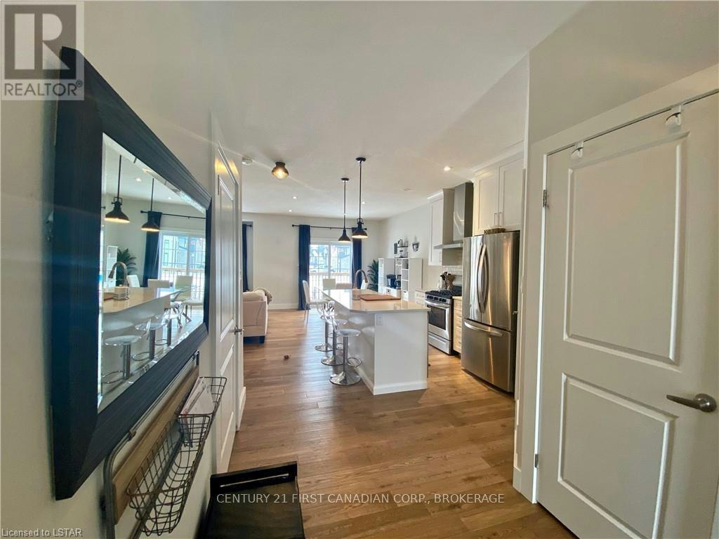 33-2910 Tokala Trail, London, ON, N6G 0T9 - 3
