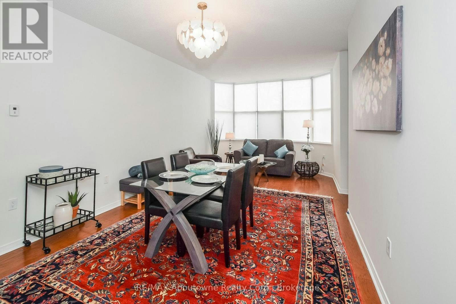 110-2199 Sixth Line, Oakville, ON, L6H 5V3 - 5