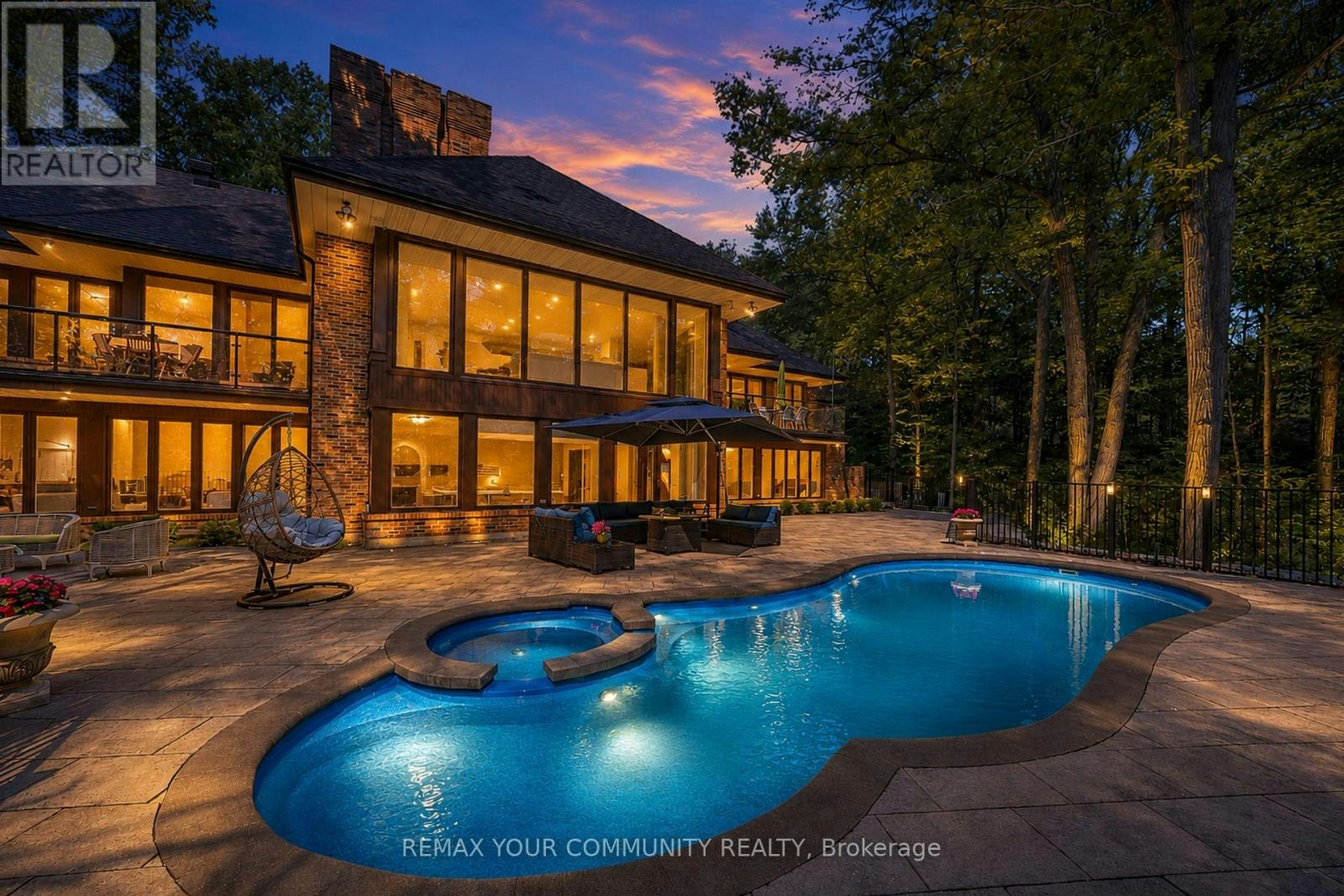 76 Trailwood Crescent, Richmond Hill, ON, L4E 3L9