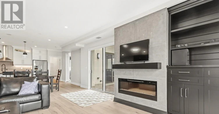 2704-330 Ridout Street N, London, ON, N6C 3Z3 - 4