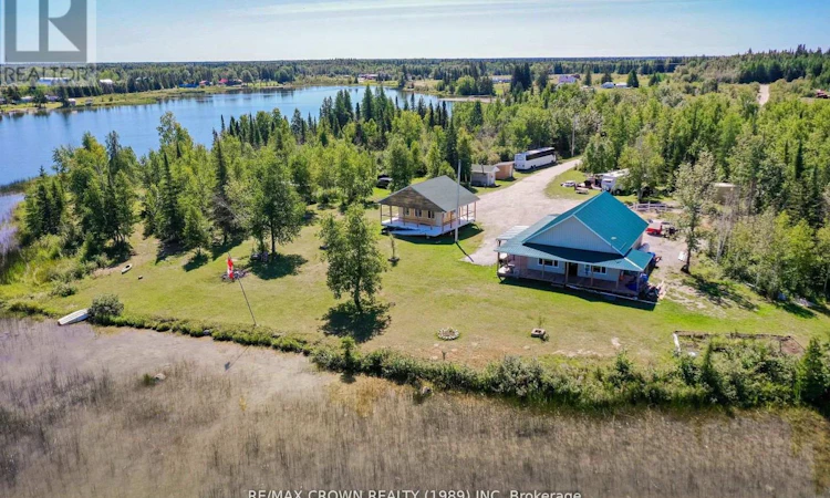 24 Shallow Lake Road W