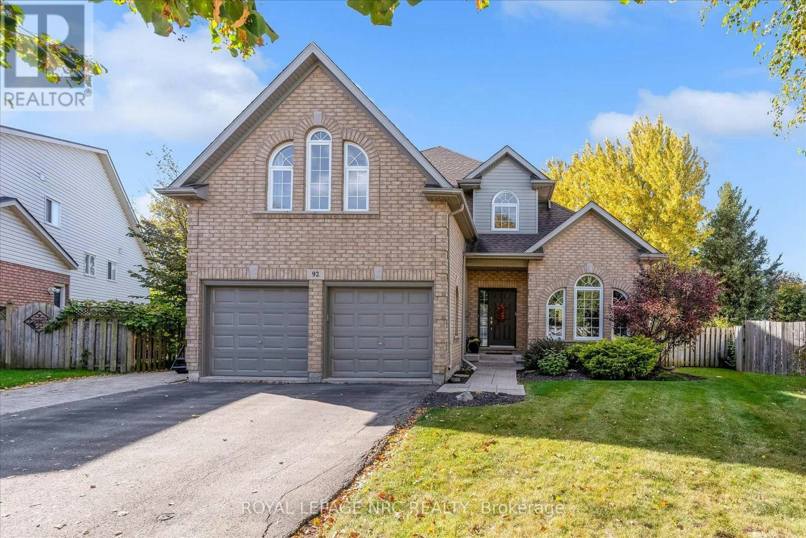 92 Ward Circle, Thorold, ON, L2V 5C4