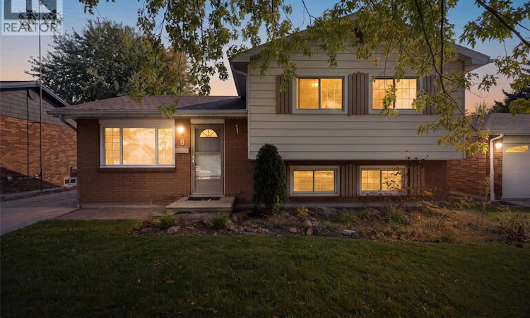 6 Camelot Avenue