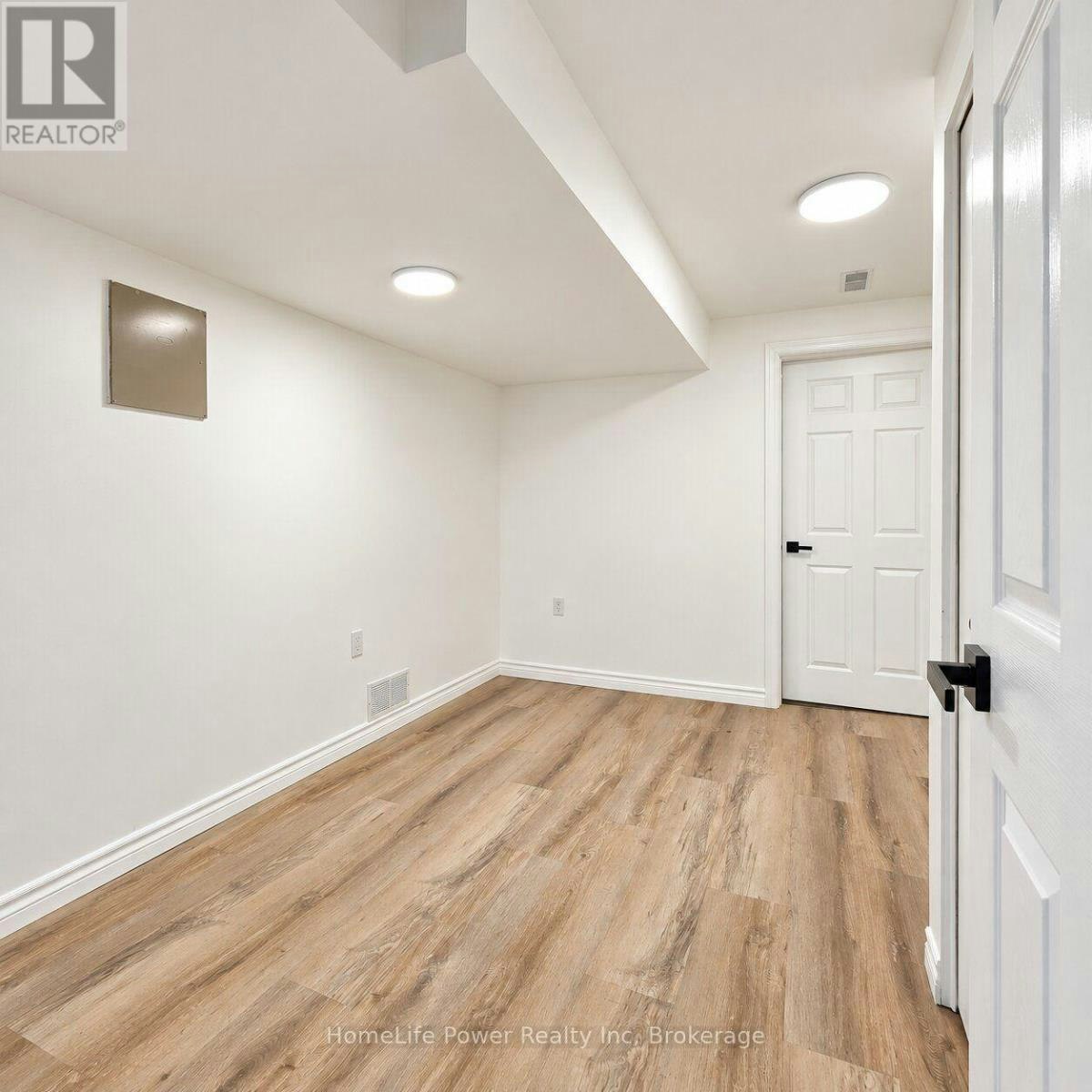 LOWER-69 Tupper Crescent, Kitchener, ON, N2B 2Y1 - 9