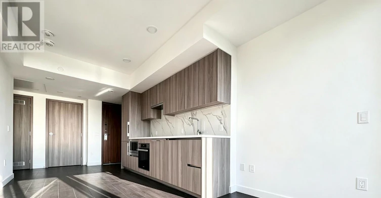 2715-3 Concord Cityplace Way, Toronto, ON, M5V 0X4 - 4