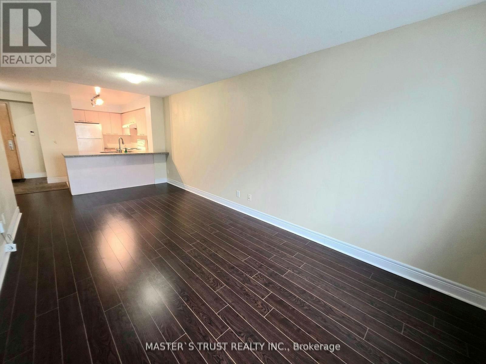 522-62 Suncrest Boulevard, Markham, ON, L3T 7Y6 - 4