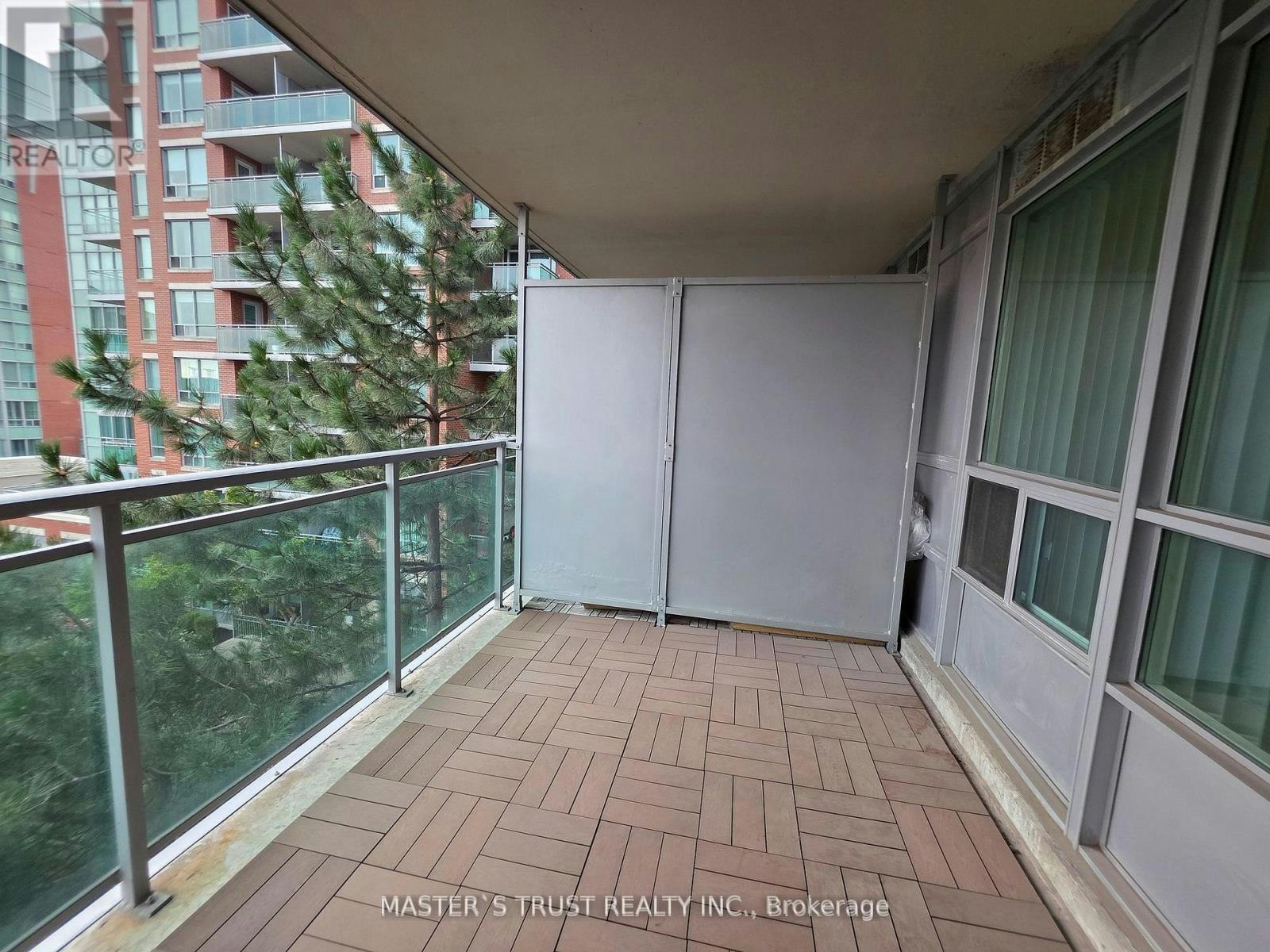 522-62 Suncrest Boulevard, Markham, ON, L3T 7Y6 - 11