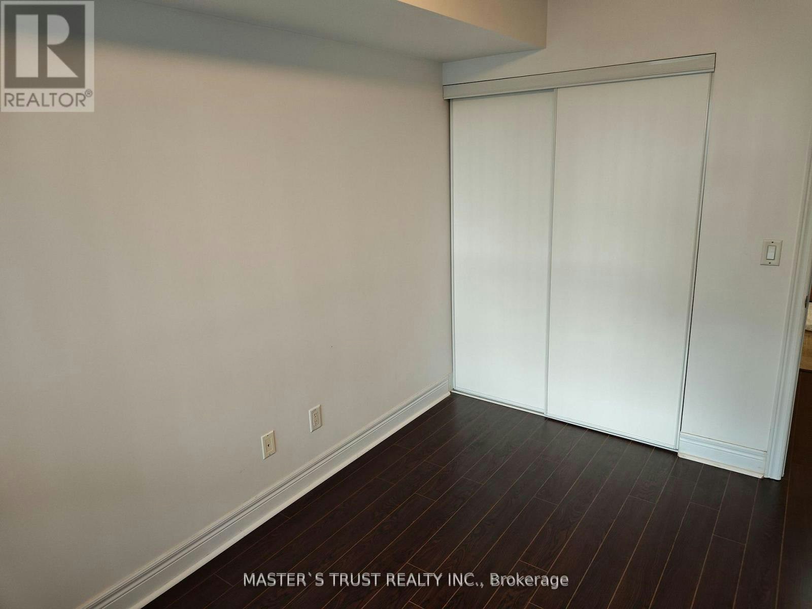 522-62 Suncrest Boulevard, Markham, ON, L3T 7Y6 - 7