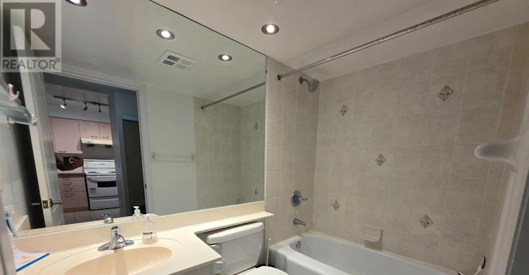 522-62 Suncrest Boulevard, Markham, ON, L3T 7Y6 - 9