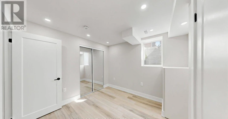 BSMT-848 Sumac Crescent, Milton, ON, L9E 1R8 - 16