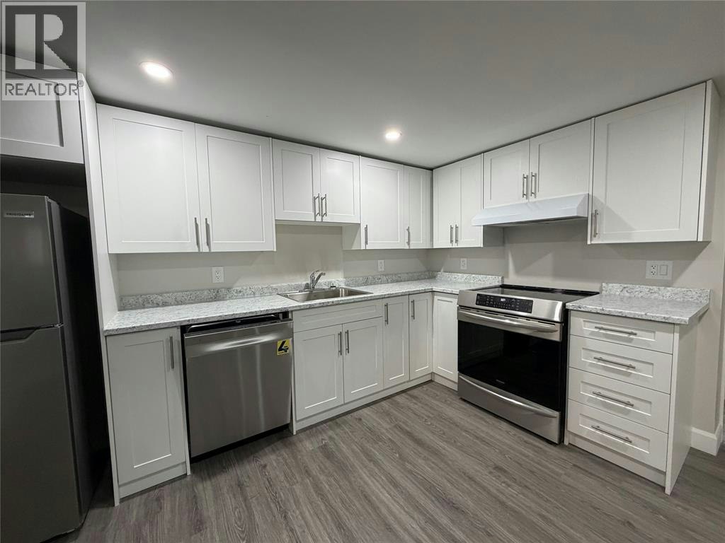 1282 Cathcart Boulevard, Sarnia, ON, N7S 2H8 - 18