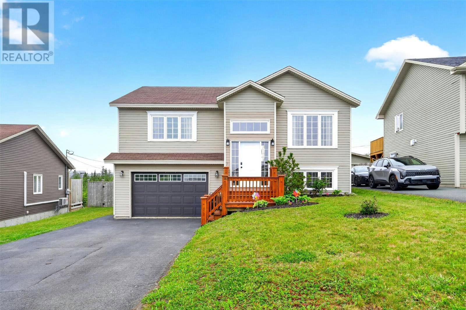 16 Starlight Drive, Paradise, NL, A1L 0Y6