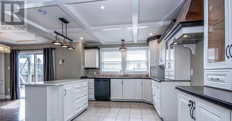 7 Christopher Street, Paradise, NL, A1L 1W6 - 12