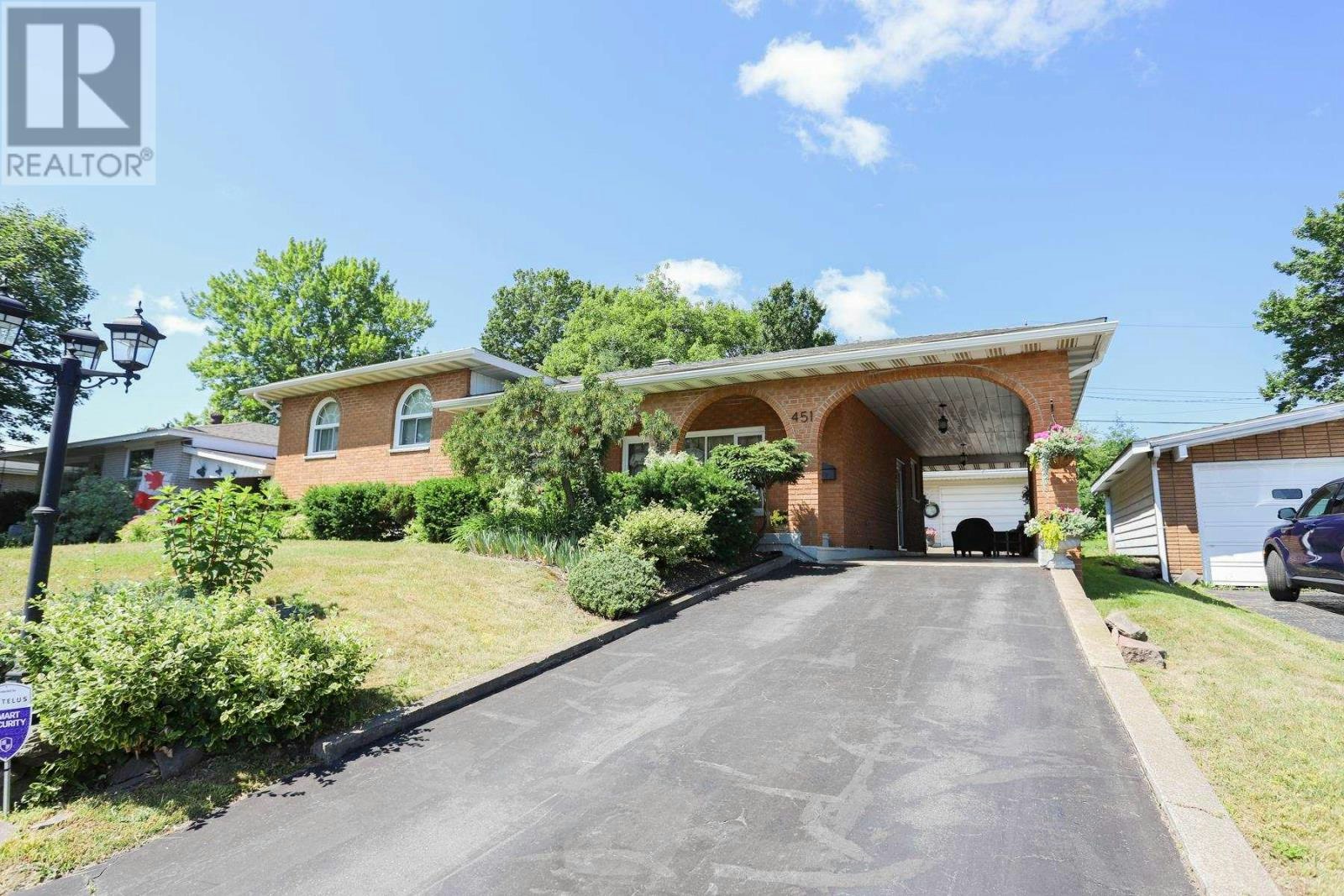 451 Shannon Road, Sault Ste. Marie, ON, P6A 4K9