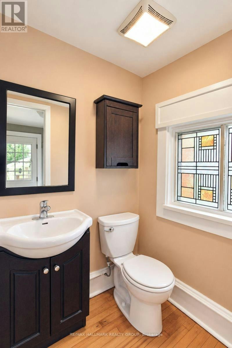 307 Duncairn Avenue, Ottawa, ON, K1Z 7H1 - 6