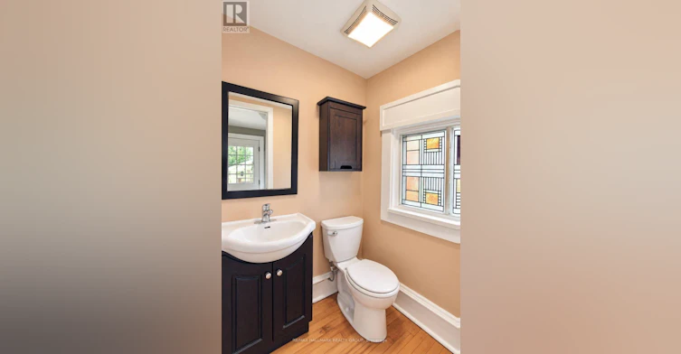 307 Duncairn Avenue, Ottawa, ON, K1Z 7H1 - 6