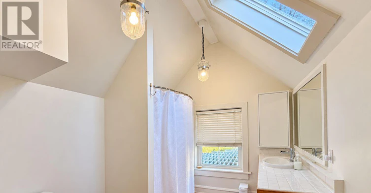 307 Duncairn Avenue, Ottawa, ON, K1Z 7H1 - 9