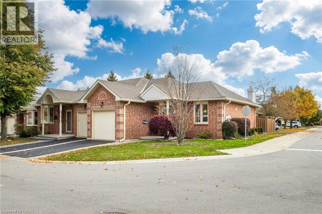 11 Greentrail Drive, Hamilton, ON, L0R 1W0