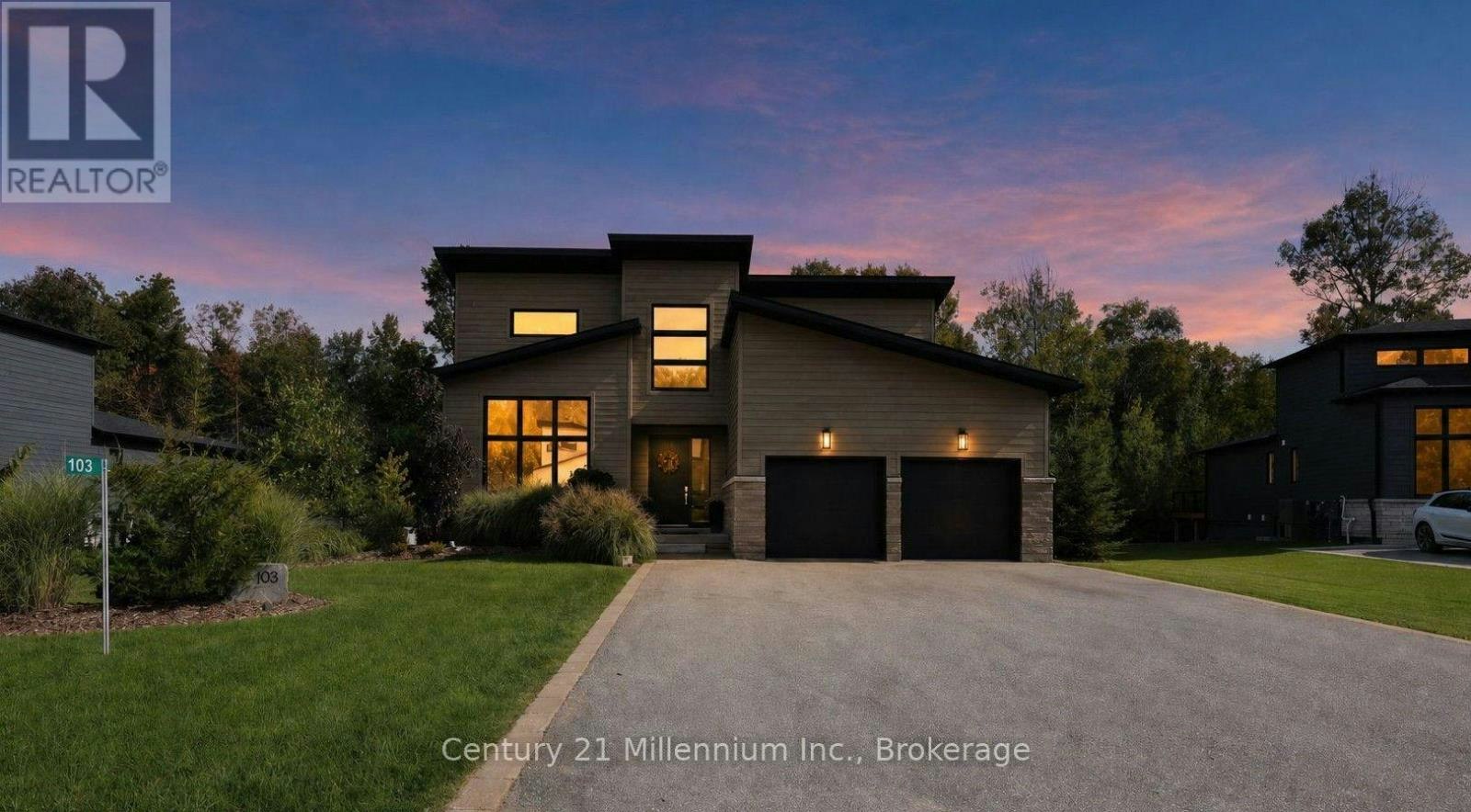 103 Tekiah Road, Blue Mountains, ON, N0H 1J0