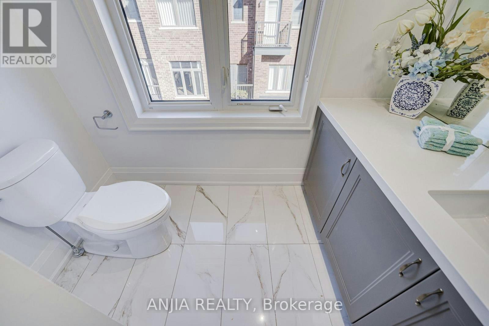 4146 7 Highway Road E, Markham, ON, L3R 0W9 - 36