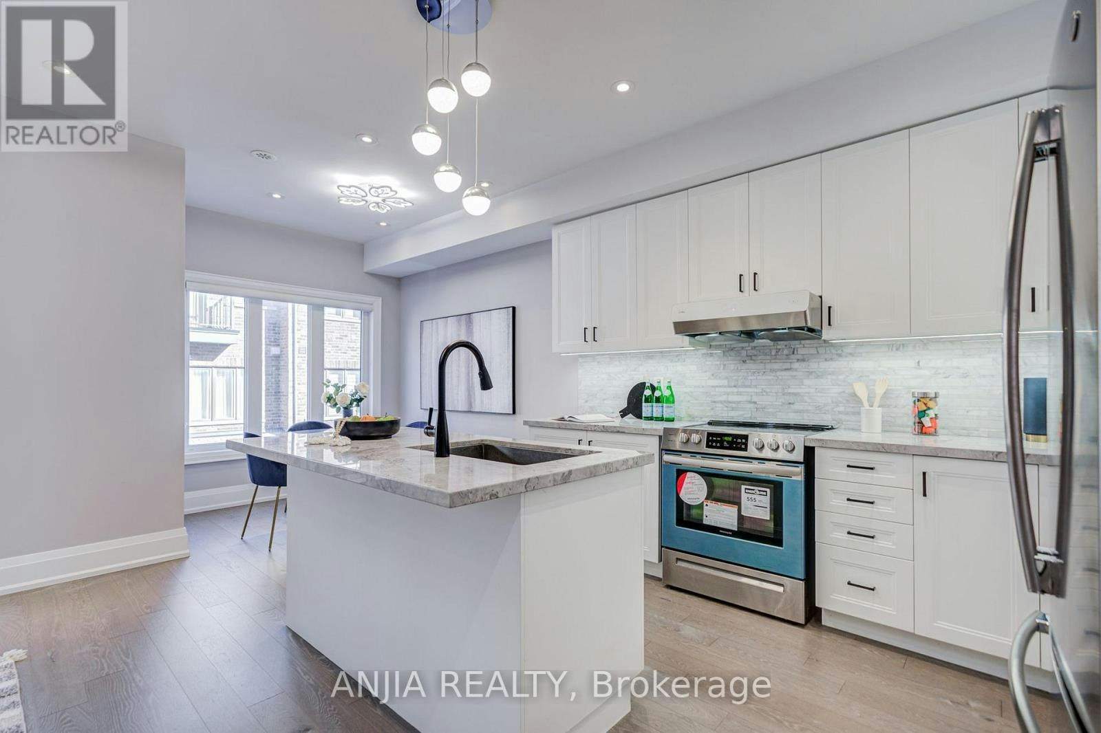 4146 7 Highway Road E, Markham, ON, L3R 0W9 - 23