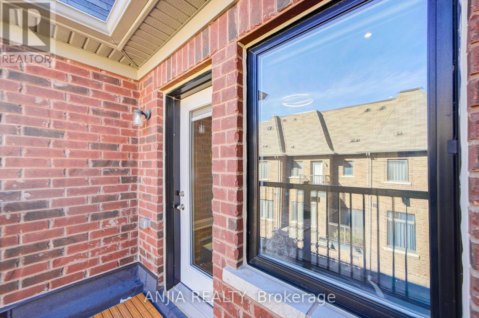 4146 7 Highway Road E, Markham, ON, L3R 0W9 - 37
