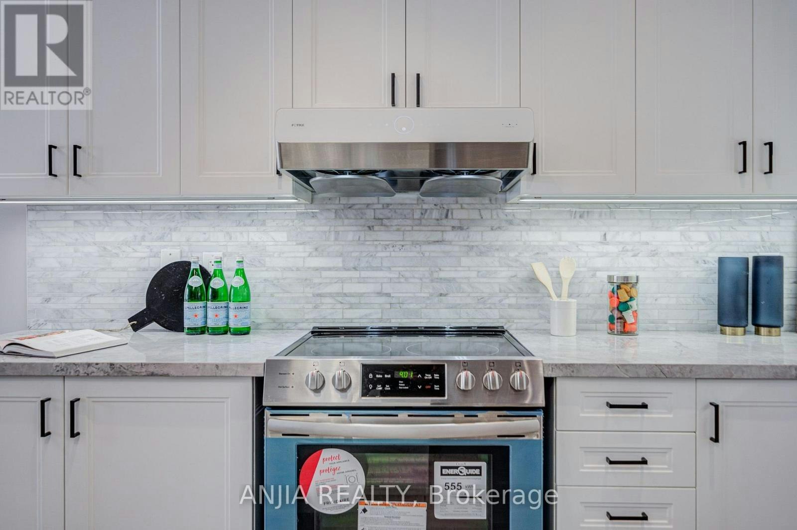 4146 7 Highway Road E, Markham, ON, L3R 0W9 - 27
