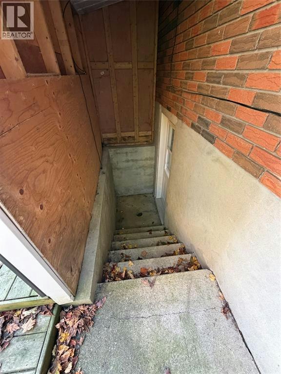 B-1282 Cathcart Boulevard, Sarnia, ON, N7S 2H8 - 5