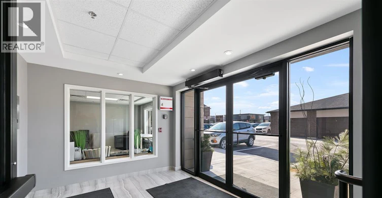 208-716 Brownstone, Lakeshore, ON, N9K 0C3 - 4
