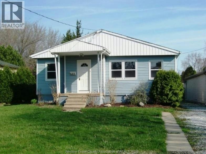 640 Ducharme Street, Windsor, ON, N9G 1K6