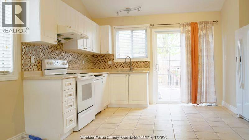 4355 Betts, Lasalle, ON, N9H 1G3 - 5