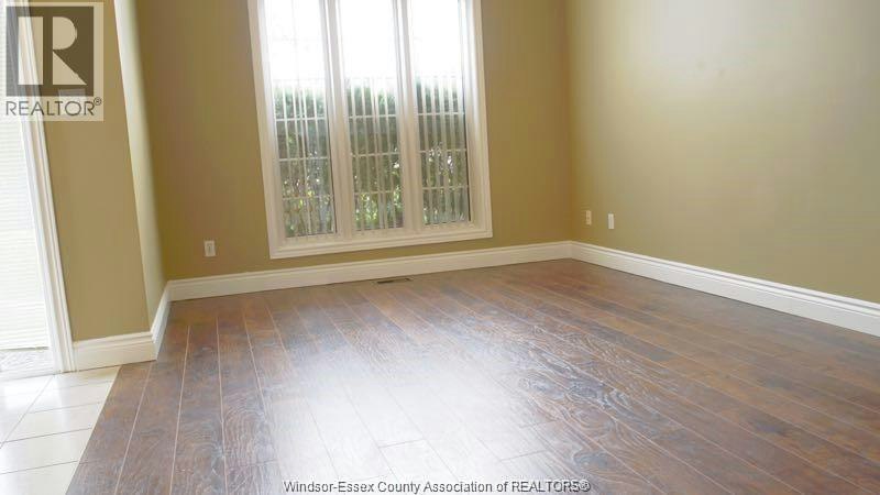 4355 Betts, Lasalle, ON, N9H 1G3 - 4