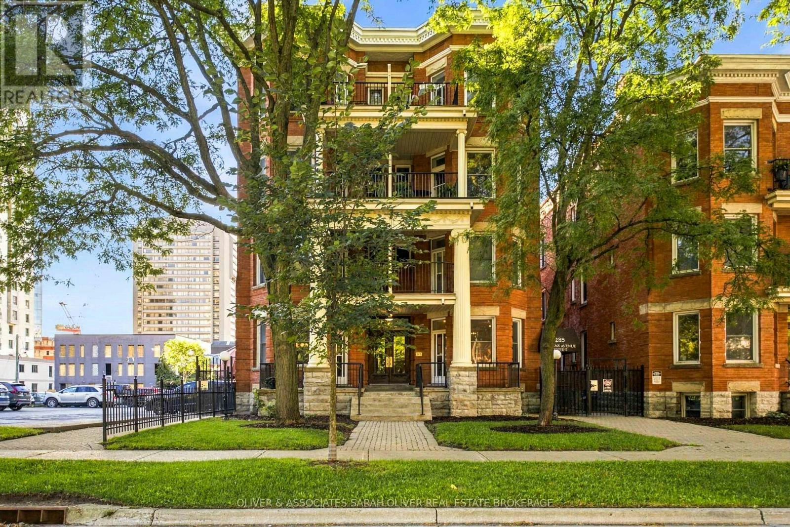 101-285 Queens Avenue, London, ON, N6B 1X2