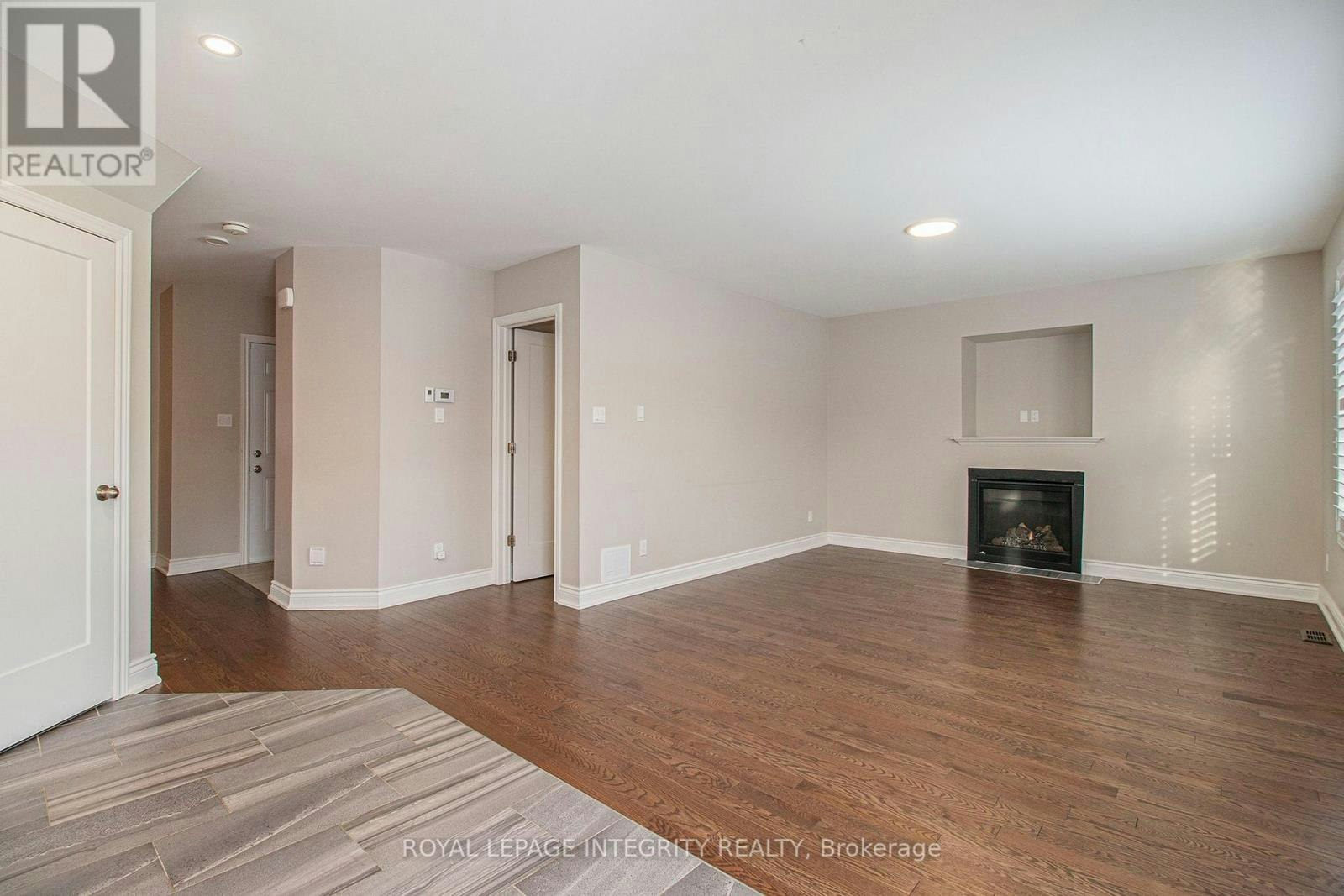 411 Deer View Avenue, Ottawa, ON, K1T 0B8 - 8