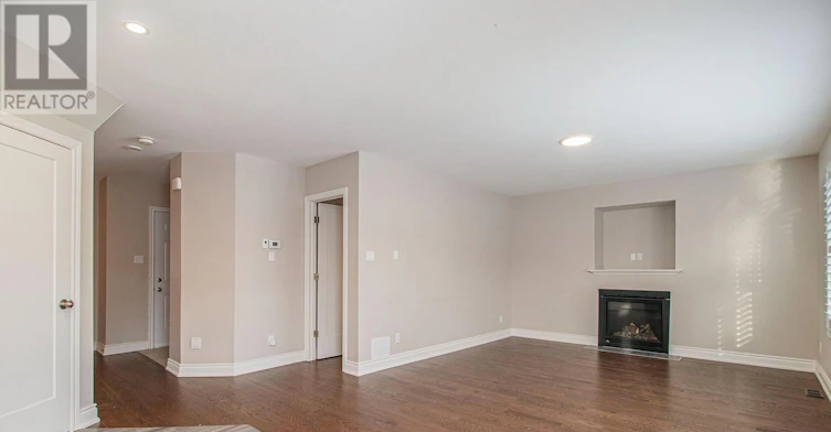 411 Deer View Avenue, Ottawa, ON, K1T 0B8 - 8
