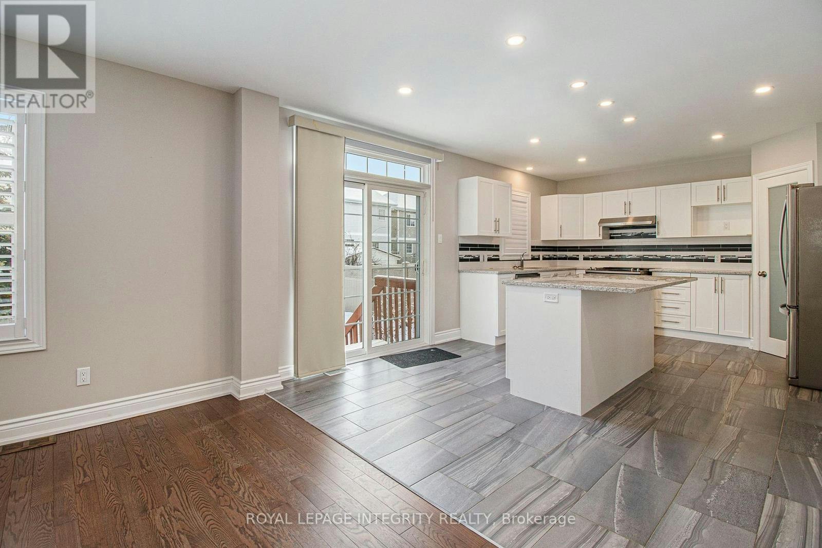 411 Deer View Avenue, Ottawa, ON, K1T 0B8 - 7