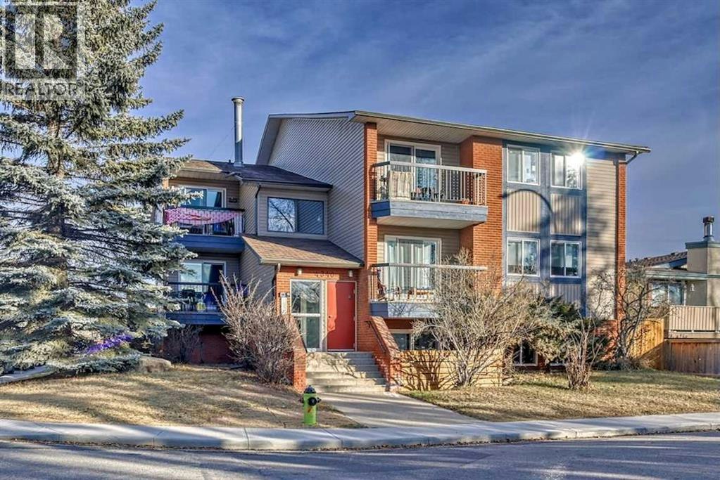 4340 73 Street NW, Calgary, AB, T3B 2M1