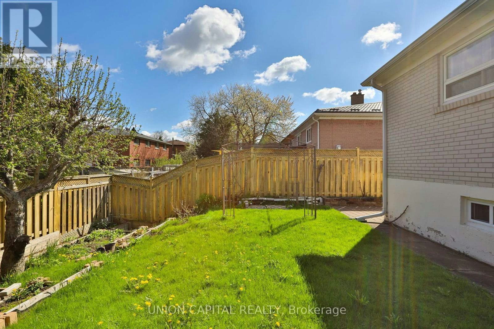 BASEMENT-168 Old Sheppard Avenue, Toronto, ON, M2J 3L9 - 16