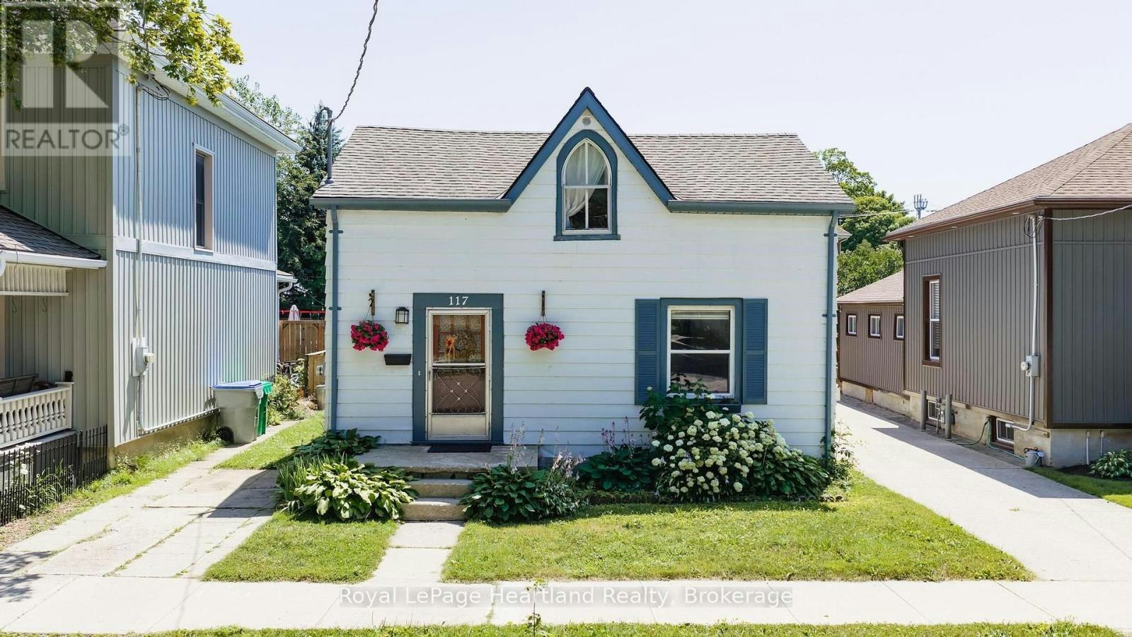 117 Quebec Street, Goderich, ON, N7A 2G6