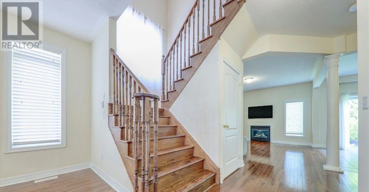2485 Earl Grey Avenue, Pickering, ON, L1X 0B9 - 10