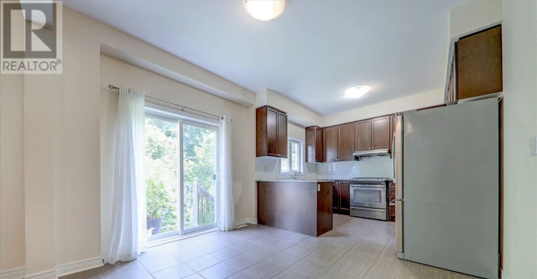 2485 Earl Grey Avenue, Pickering, ON, L1X 0B9 - 14
